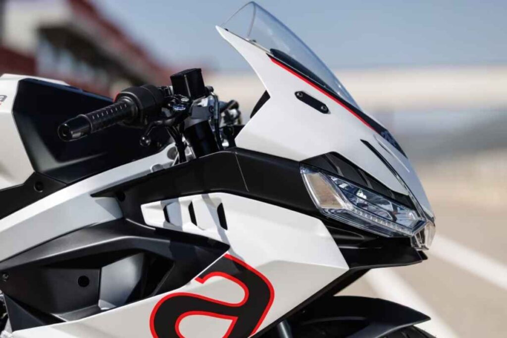 Aprilia moto
